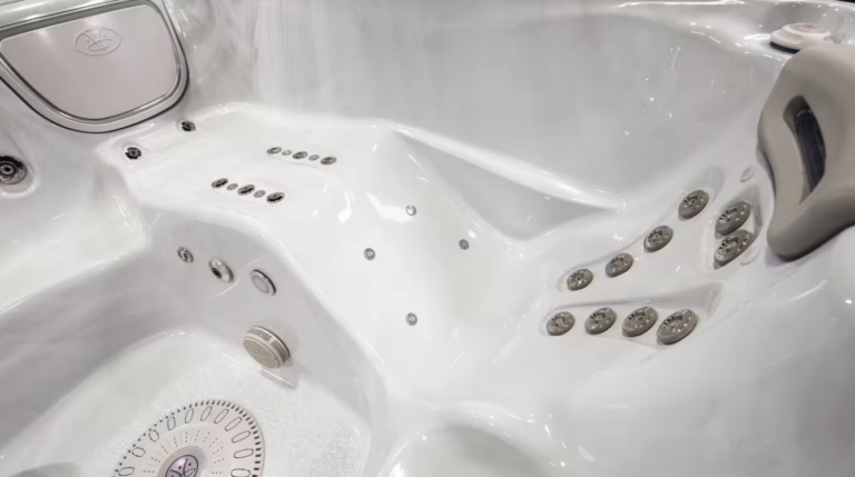 Self-Cleaning 679 3